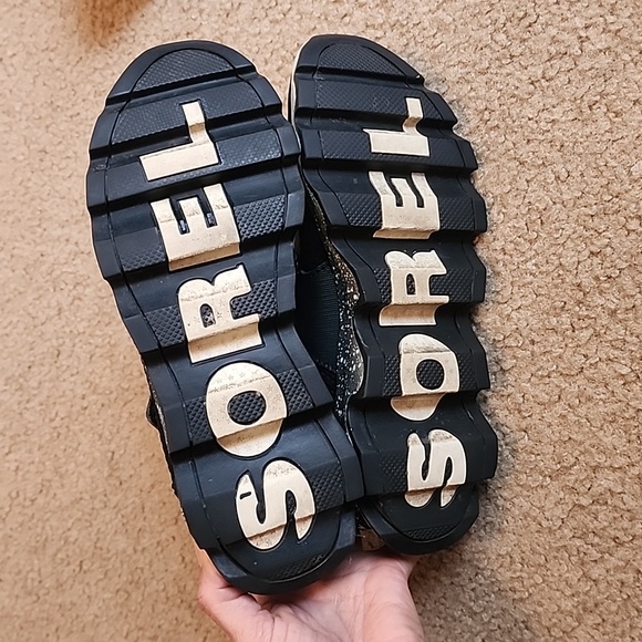 Sorel Kinetic Sneak Sneakers - Picture 6 of 11